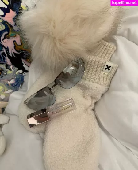 Lilys Art OnlyFans Thumbnail #RhZUYku1sI