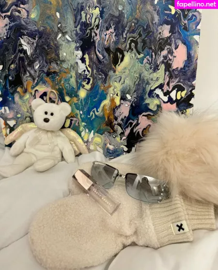 Lilys Art OnlyFans Thumbnail #XrTvvGf9SP