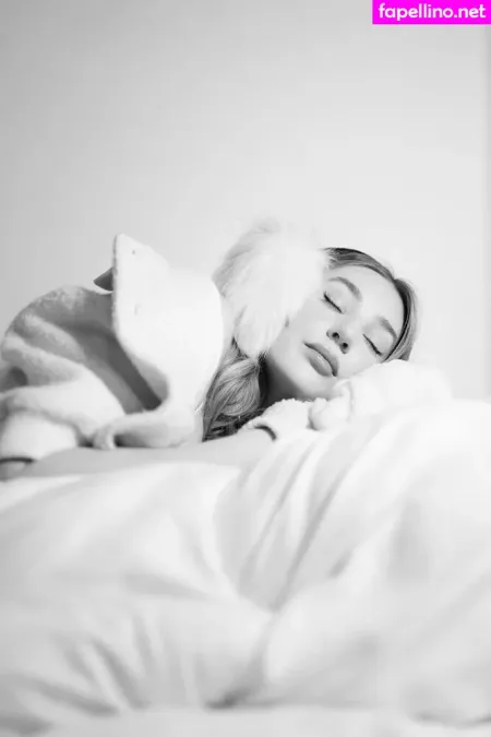 Lilys Art OnlyFans Thumbnail #mniA7UIFCW