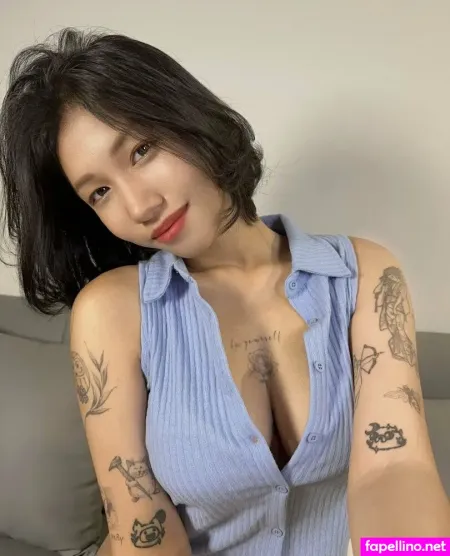 Lilyscurves OnlyFans Thumbnail #R00rR8bRHp