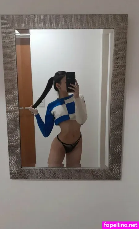 Lilysecretxx OnlyFans Thumbnail #jN97VVQsfx