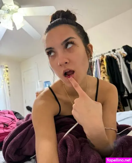 Lilytan00 1 OnlyFans Thumbnail #xYhjAswm6U