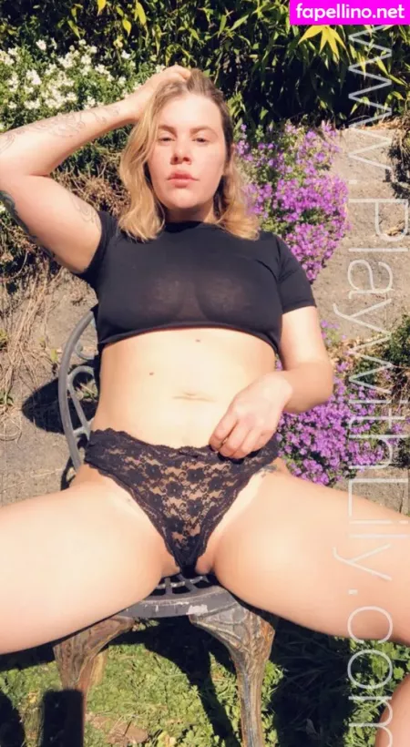 Lilythemilf OnlyFans Thumbnail #l2Rv9KE3VY