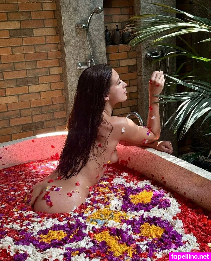 lilyuliaxo, reel Nude Leaked OnlyFans Photo #HhWgiTLI66