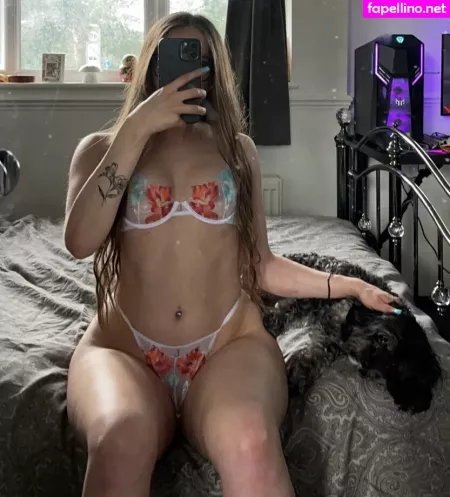Lilywatson25 OnlyFans Thumbnail #07v4EIF2me