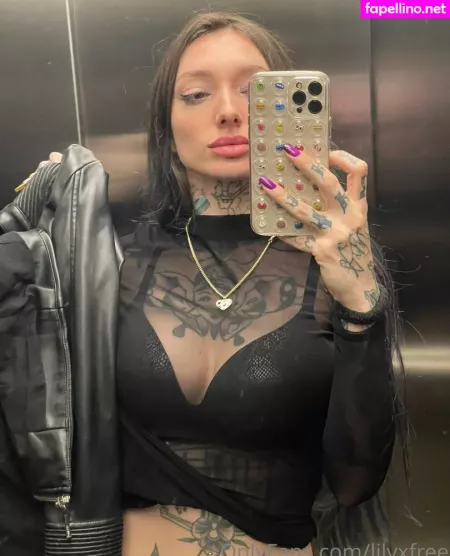 Lilyxfree OnlyFans Thumbnail #MzWrC8wgBD