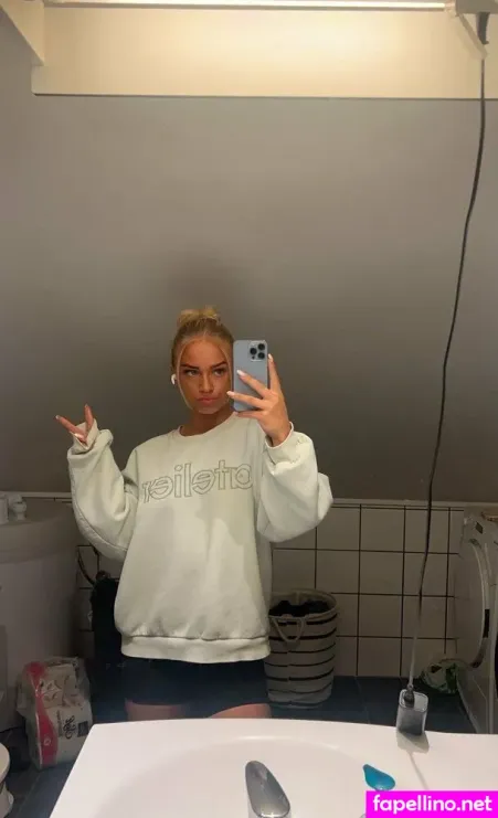 Lilyxrainvip OnlyFans Thumbnail #7Otx2K0fpe