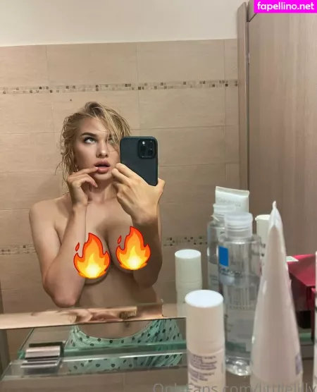 Lilyy Star OnlyFans Thumbnail #Y3nAP3BLXL