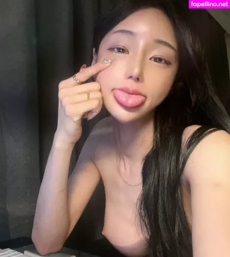 Lin002200 OnlyFans Thumbnail #0ZoWZH7m7I