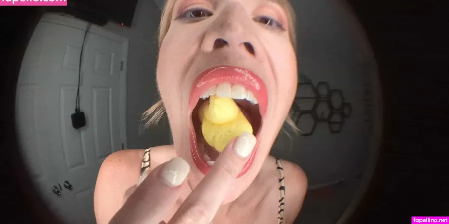Lina Blackly OnlyFans Thumbnail #dvDHz6tpAR