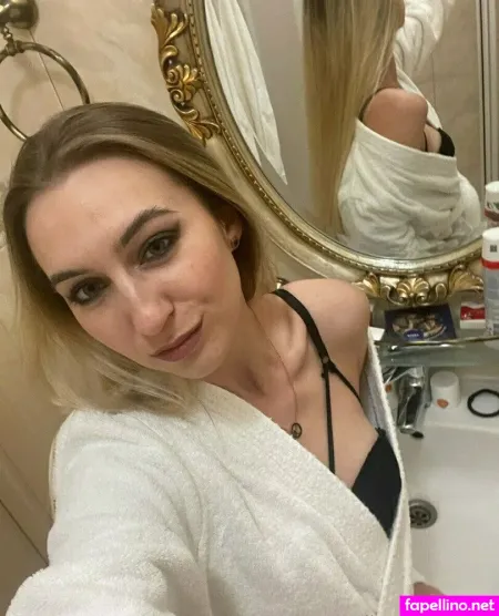 Lina Erotic Public OnlyFans Thumbnail #kCsbUo5OSt