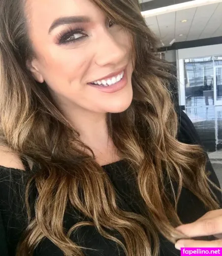 Lina Fanene OnlyFans Thumbnail #1NeJT9ow9A
