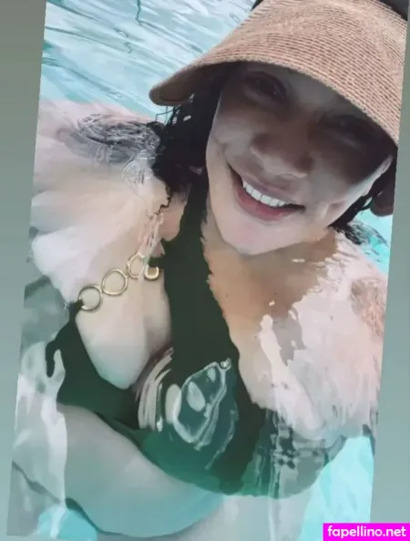 Lina Fanene OnlyFans Thumbnail #4s7KR9b2JX