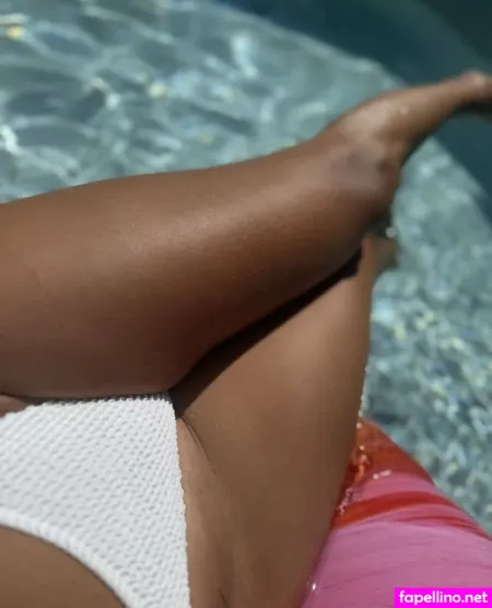 Lina H OnlyFans Thumbnail #E8KKvEXHVN