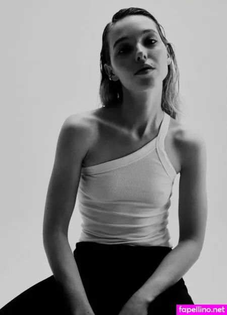 Lina Larissa Strahl OnlyFans Thumbnail #eQ6ZUXKqR9