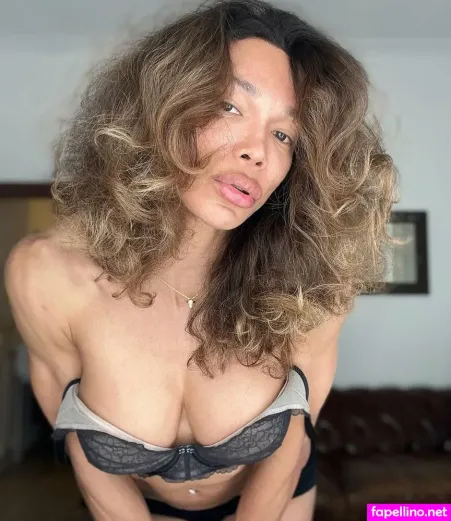 Lina Lemos OnlyFans Thumbnail #sQ3aX5R5Td