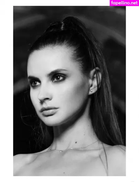 Lina Linn OnlyFans Thumbnail #kvSEWKxca0