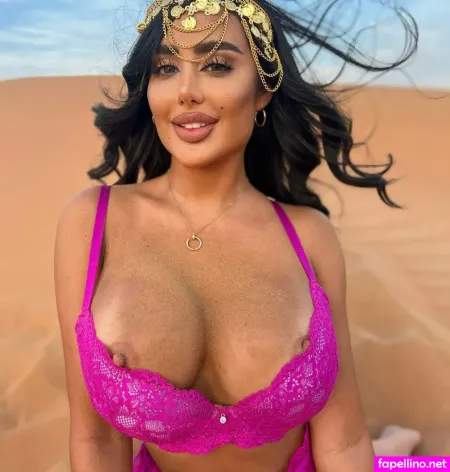 Lina London OnlyFans Thumbnail #51ZacnN3HO