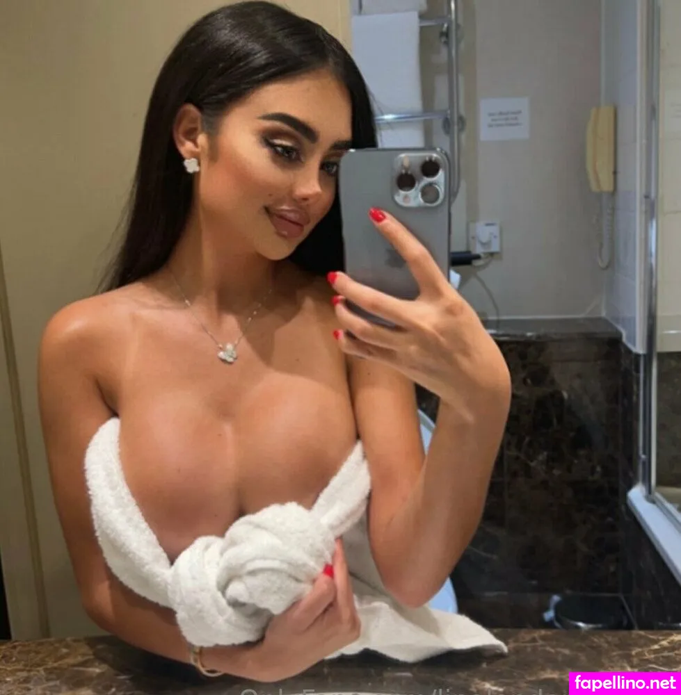 linaa.london, linalondonprivate Nude Leaked OnlyFans Photo #GgBCCludg5