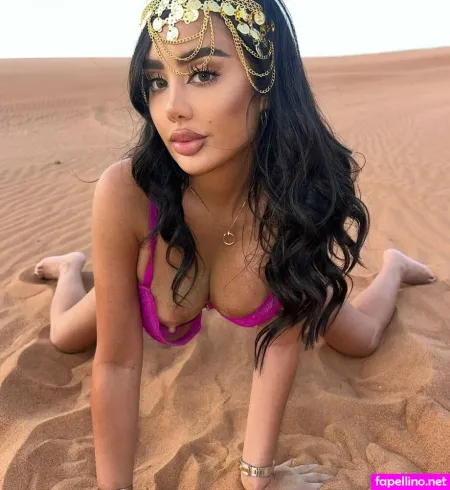 Lina London OnlyFans Thumbnail #O1qQDil09g
