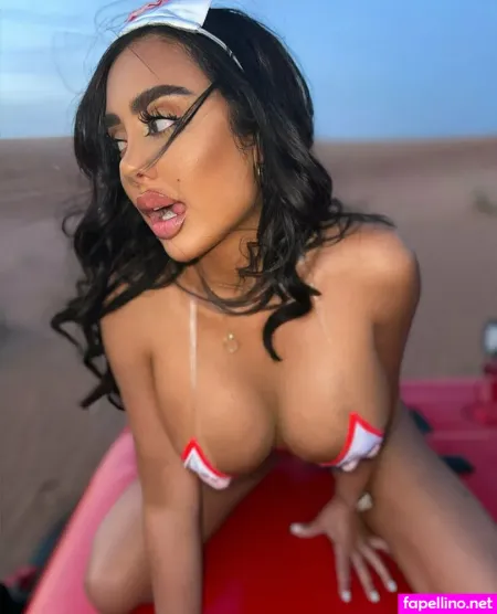 Lina London OnlyFans Thumbnail #x8VqAbBRDE