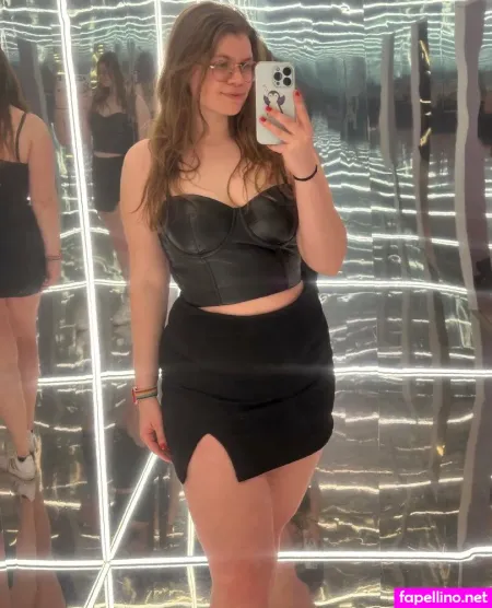 Lina Privat OnlyFans Thumbnail #leI4P47F3q