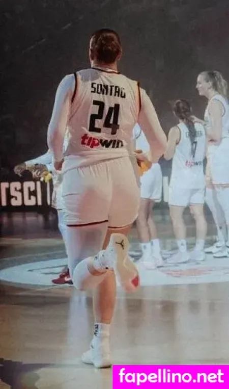 Lina Sontag OnlyFans Thumbnail #3B8D2w5Anp