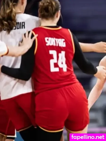 Lina Sontag OnlyFans Thumbnail #DD66AWFzRh