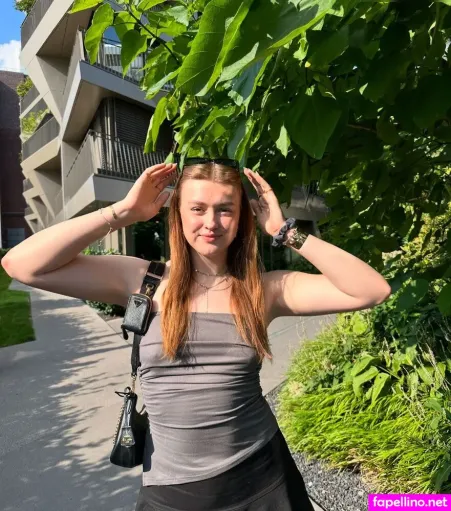 Lina Sontag OnlyFans Thumbnail #jD1U4AyUa9