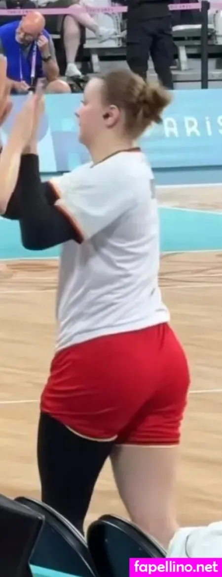 Lina Sontag OnlyFans Thumbnail #xwp7AWAjUS