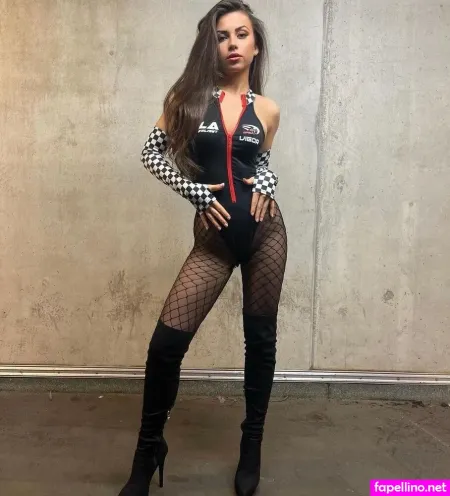 Lina Thr OnlyFans Thumbnail #D10B4gOMAi
