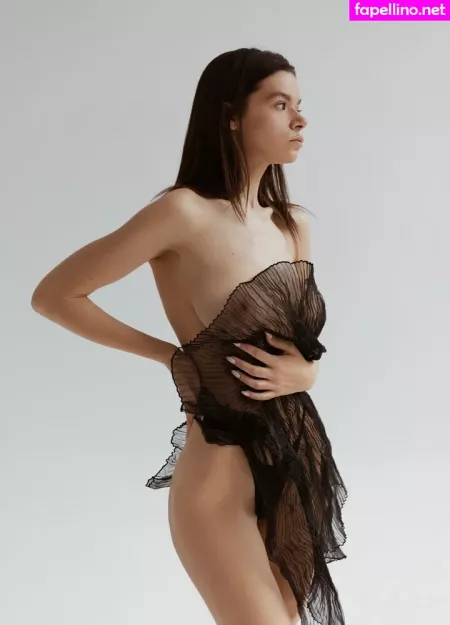 Lina Tsapova OnlyFans Thumbnail #FtjD7UUYGO