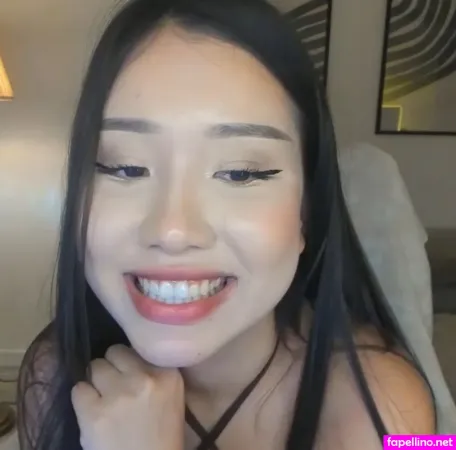 Lina Tyan OnlyFans Thumbnail #JjTEzwnl6E