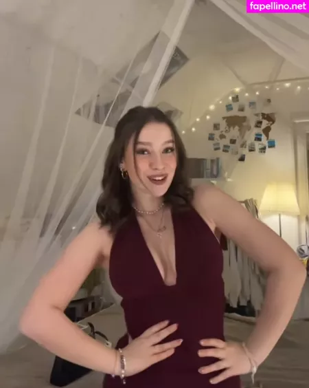 Lina Valeska OnlyFans Thumbnail #4ia0WNMIkx