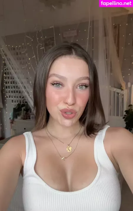 Lina Valeska OnlyFans Thumbnail #wcvzCcLcYe