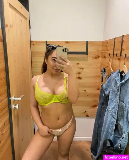 Lina Waglund OnlyFans Thumbnail #xNQy8yDYNm