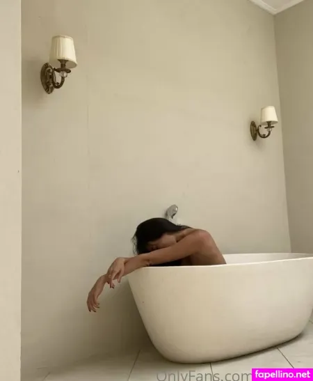 Lina Xena OnlyFans Thumbnail #jZqhjPSfqS