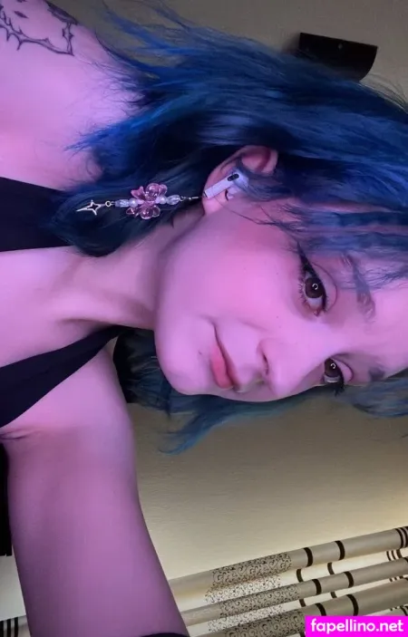 Lina18yo Main Profile Photo
