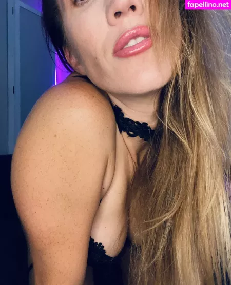 Linablackly OnlyFans Thumbnail #gUI7BgTauH