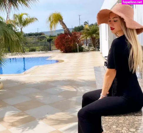 Linabmn OnlyFans Thumbnail #XpmGrS55iO