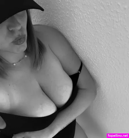 Linaboobs OnlyFans Thumbnail #Ol3RkXSGzF