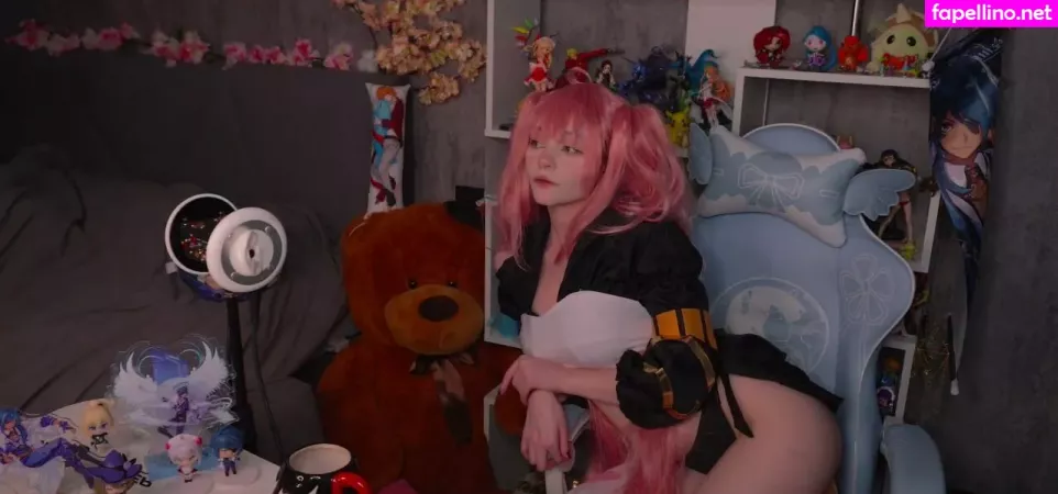 Linaneyeon OnlyFans Thumbnail #JJWPwpqKux