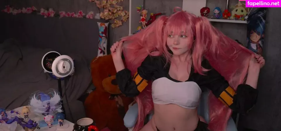 Linaneyeon OnlyFans Thumbnail #KBc7BCdsEu