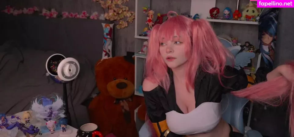 Linaneyeon OnlyFans Thumbnail #N8XHswoT5U