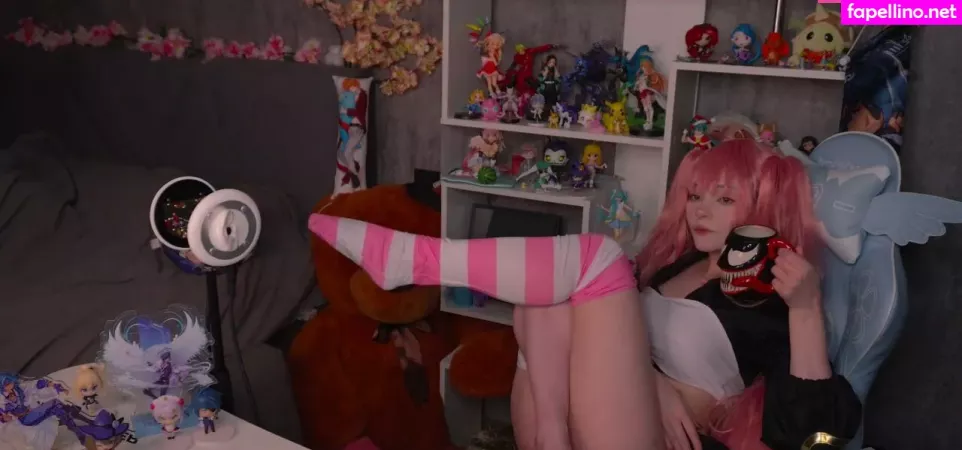 Linaneyeon OnlyFans Thumbnail #ON3iB8yXM5