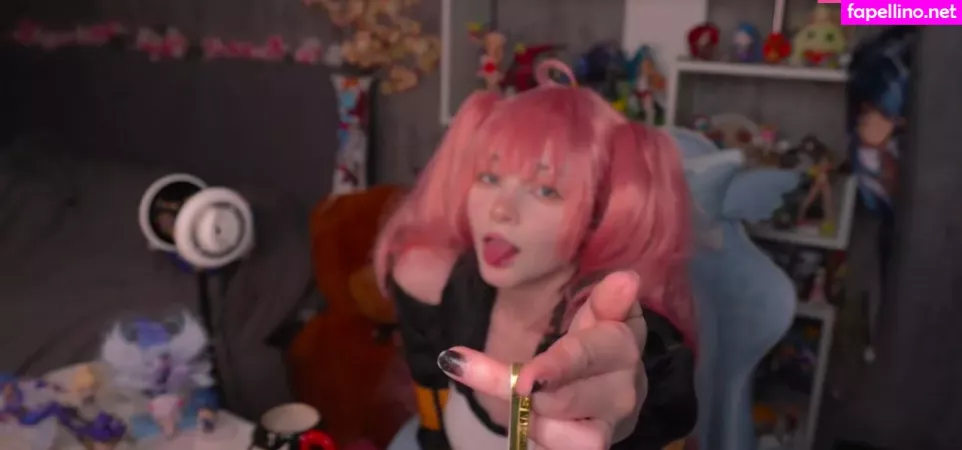 Linaneyeon OnlyFans Thumbnail #fEHVlKazga