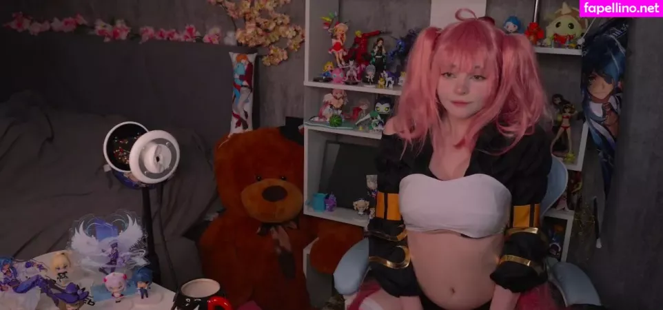 Linaneyeon OnlyFans Thumbnail #inCdvSl5i0