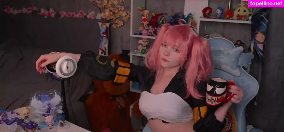 Linaneyeon OnlyFans Thumbnail #nnED54rwED