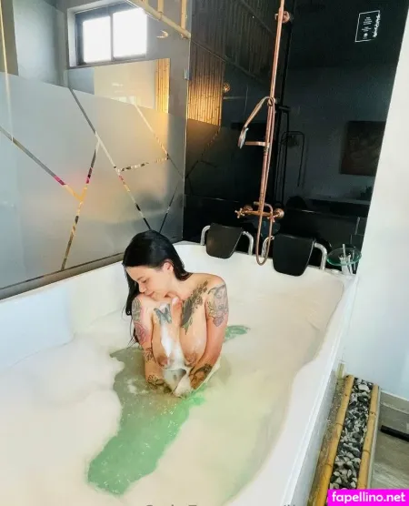 Linaresjesica OnlyFans Thumbnail #hyP9wkGRAw