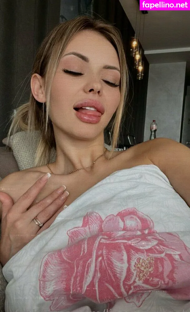 linaxxxsweet, linussw33t Nude Leaked OnlyFans Photo #Xxtov97oPk